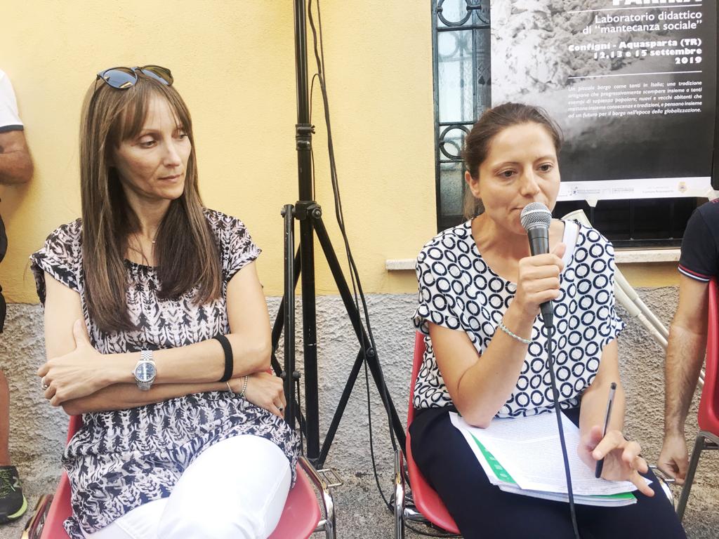 Sara Marcucci assessore con delega ai servizi sociali di Acquasparta con Simona Botondi responsabile migrazione di Arci Terni